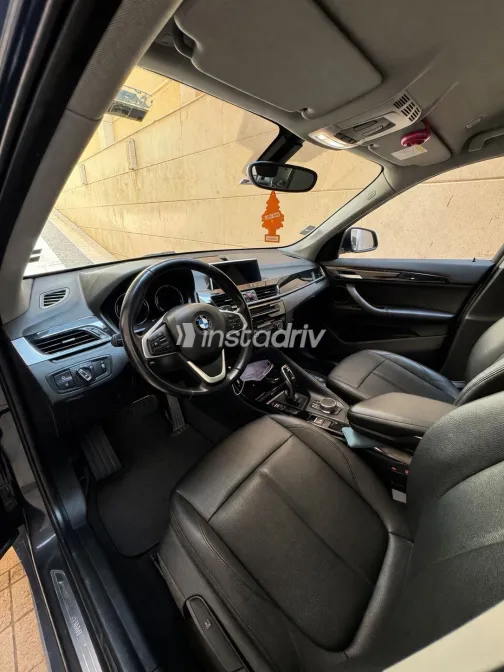 بي ام دبليو X1 2018 أبيض مستعملة للبيع - 5