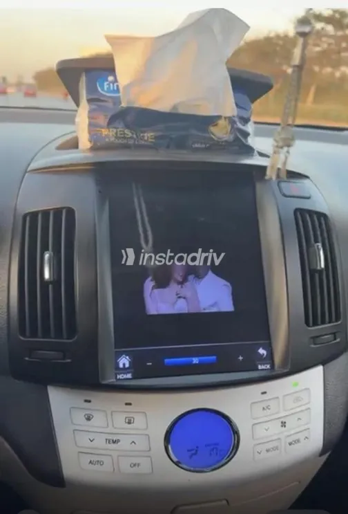 Hyundai Elantra 2008 White Used for Sale - 1