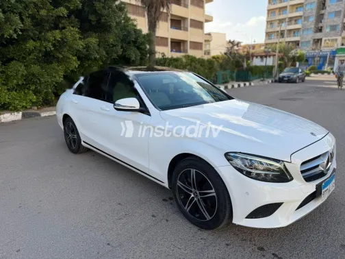 Mercedes C 180 2020 White Used for Sale - 10