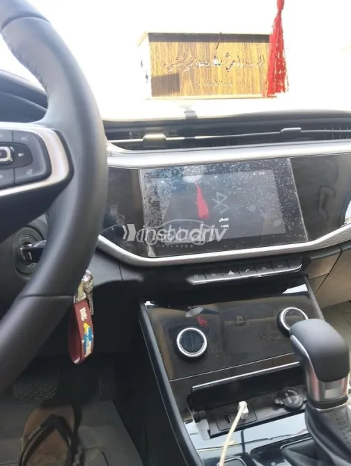 شيرى اريزو 5 2026 رمادي مستعملة للبيع - 4