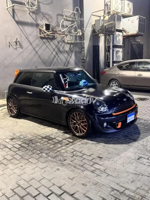 Mini John Cooper 2009 Black Used for Sale - 3