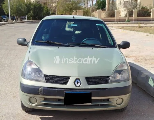 Renault Clio 2002 Gold Used for Sale - 1