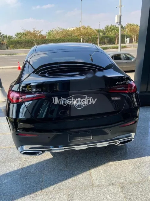 Mercedes GLC 300 2024 Black Used for Sale - 9