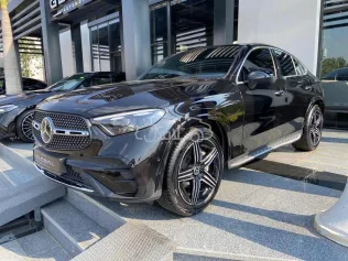 مرسيدس GLC 300 2024 أسود مستعملة للبيع