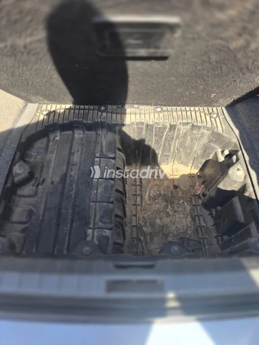 BMW 320 2009 White Used for Sale - 7