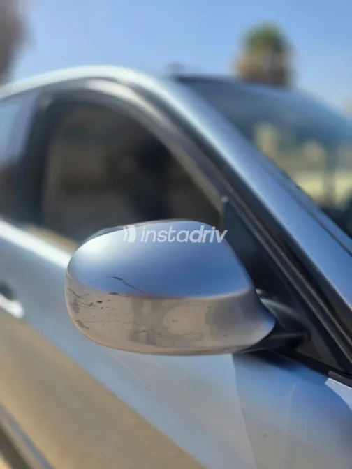 BMW 320 2009 White Used for Sale - 9