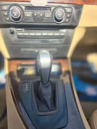 BMW 320 2009 White Used for Sale