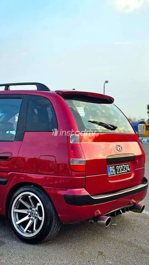 هيونداي ماتريكس 2005 أبيض مستعملة للبيع - 8