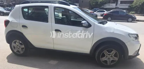 رينو سانديرو  ( ستيب  واى ) 2019 أبيض مستعملة للبيع - 8