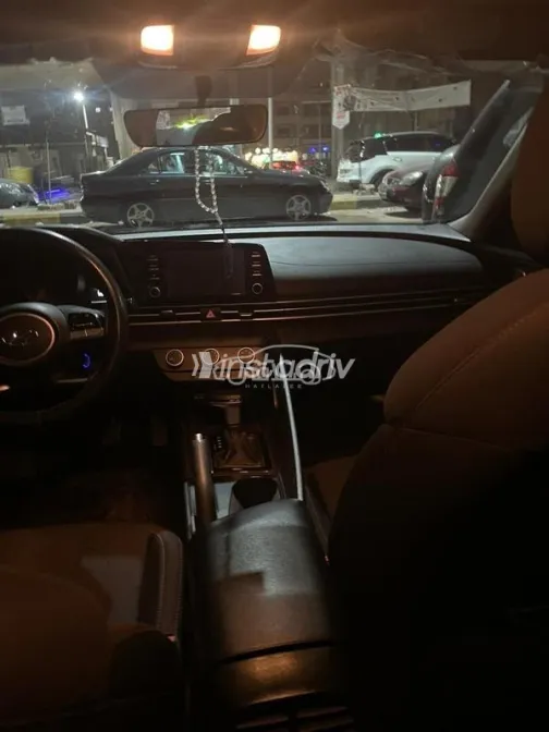 Hyundai Elantra CN7 2022 White Used for Sale - 2