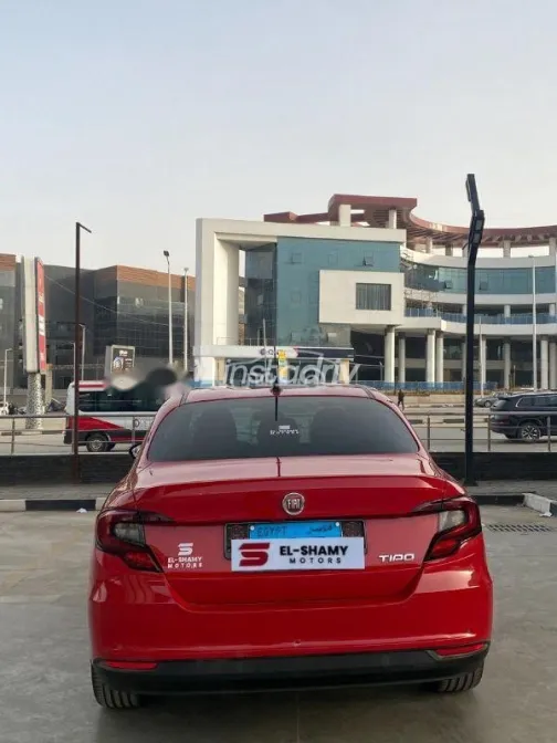 Fiat Tipo 2022 Red Used for Sale - 3
