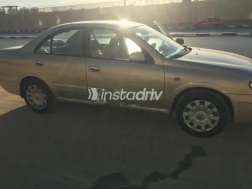Nissan Sunny 2007 Gold Used for Sale - 3