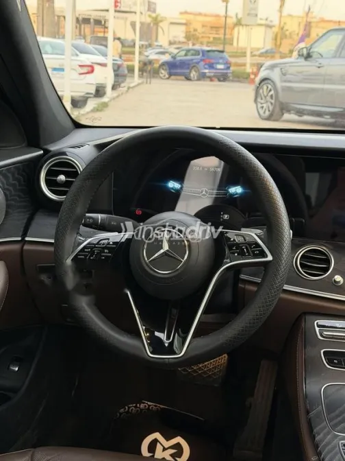 مرسيدس E 200 2021 رمادي مستعملة للبيع - 8