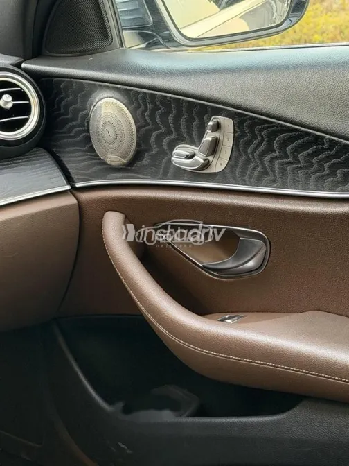 مرسيدس E 200 2021 رمادي مستعملة للبيع - 10