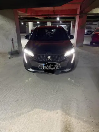 بيجو 3008 2025 رمادي مستعملة للبيع