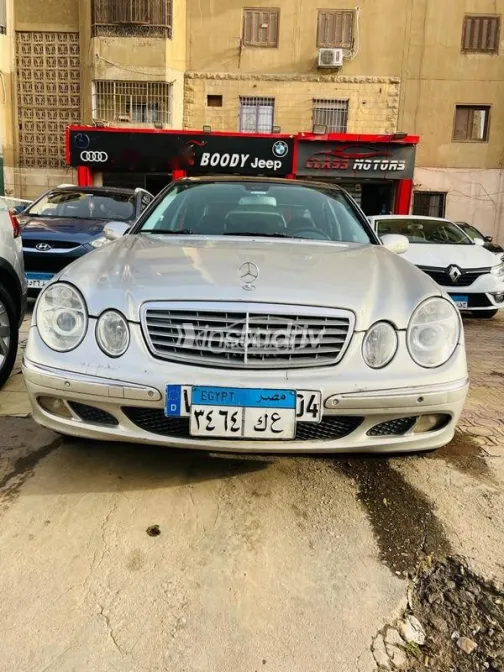 مرسيدس E 320 2003 فضي مستعملة للبيع - 1