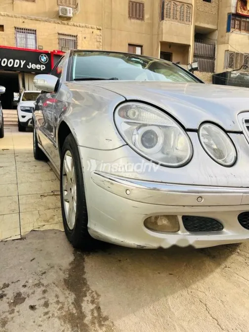 مرسيدس E 320 2003 فضي مستعملة للبيع - 3