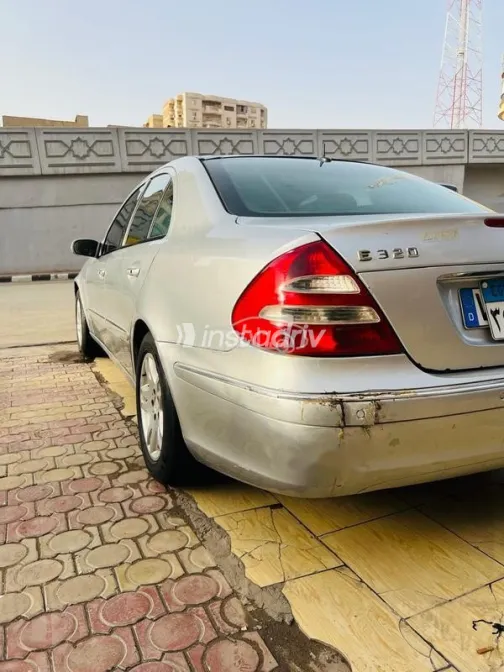 مرسيدس E 320 2003 فضي مستعملة للبيع - 7