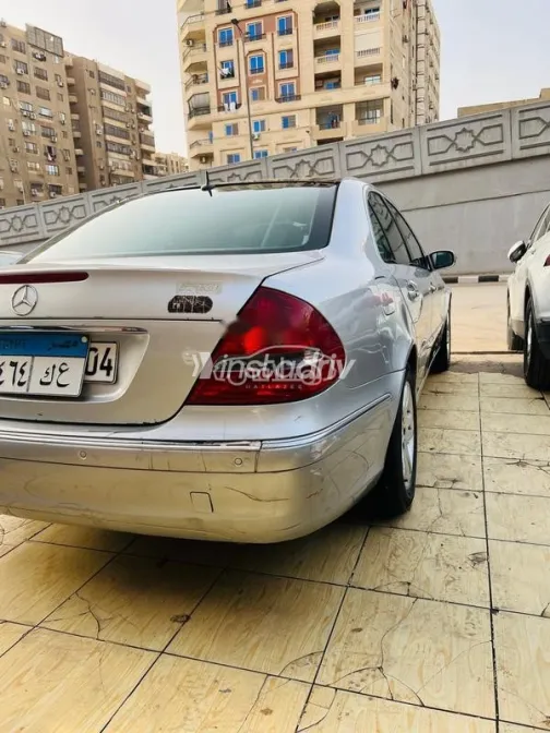 مرسيدس E 320 2003 فضي مستعملة للبيع - 8