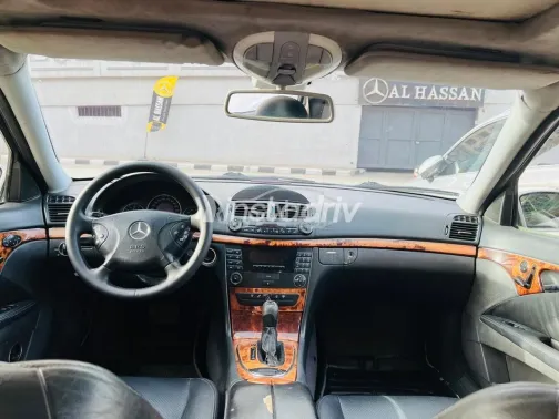 مرسيدس E 320 2003 فضي مستعملة للبيع - 9