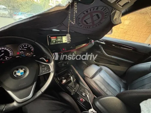 بي ام دبليو X1 2018 رمادي مستعملة للبيع - 3