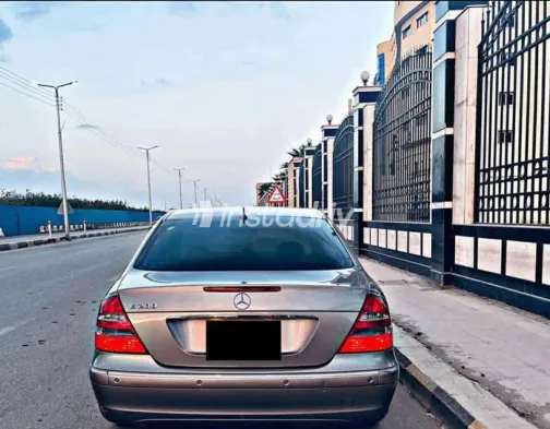 مرسيدس E 200 2005 أبيض مستعملة للبيع - 5