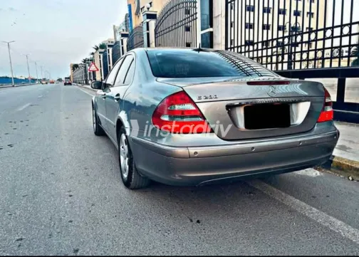 مرسيدس E 200 2005 أبيض مستعملة للبيع - 6