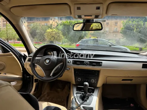 بي ام دبليو 320 2006 أبيض مستعملة للبيع - 7