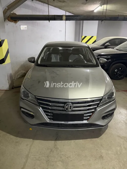 MG 5 2026 White Used for Sale - 1