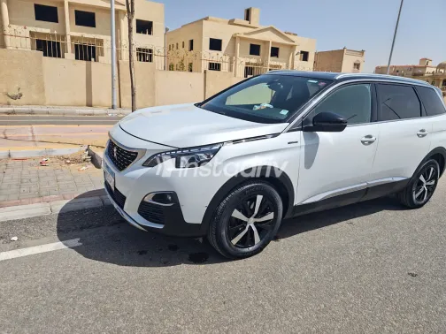 بيجو 5008 2019 أبيض مستعملة للبيع - 6