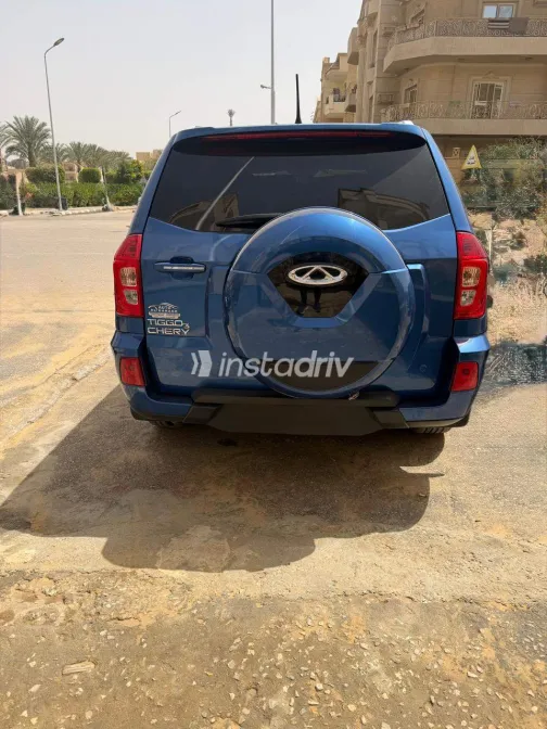 Chery Tiggo 3 2023 White Used for Sale - 4