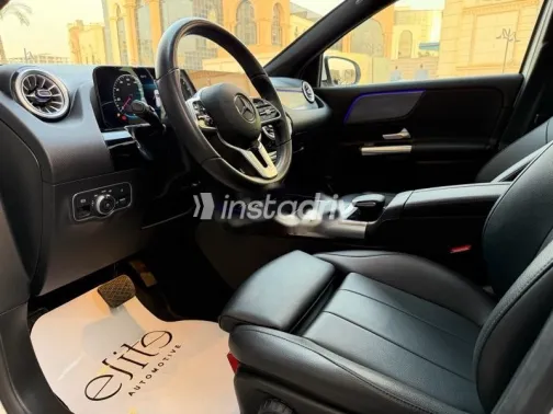 مرسيدس GLA 200 2022 أبيض مستعملة للبيع - 8