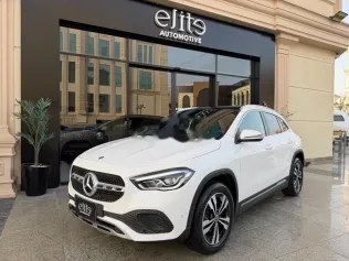 مرسيدس GLA 200 2022 أبيض مستعملة للبيع
