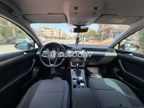 Volkswagen Passat 2021 Black Used for Sale - 8