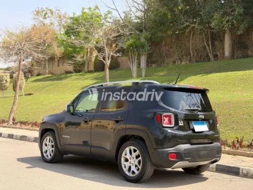 Jeep Renegade 2017 Black Used for Sale - 2