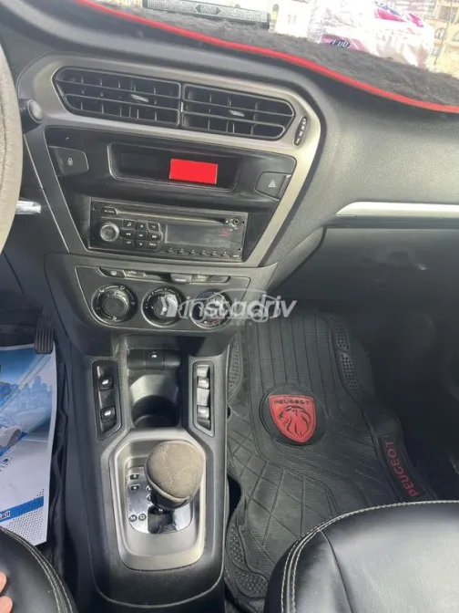 بيجو 301 2015 أسود مستعملة للبيع - 3