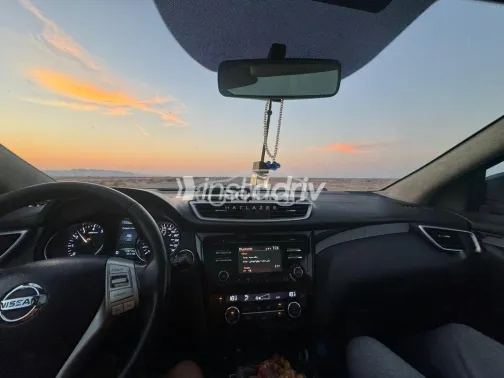 Nissan Qashqai 2016 White Used for Sale - 7