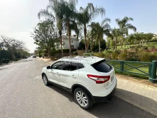 Nissan Qashqai 2016 White Used for Sale