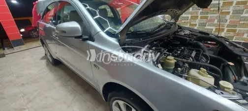 ميتسوبيشي لانسر اى اكس شارك 2015 فضي مستعملة للبيع - 3