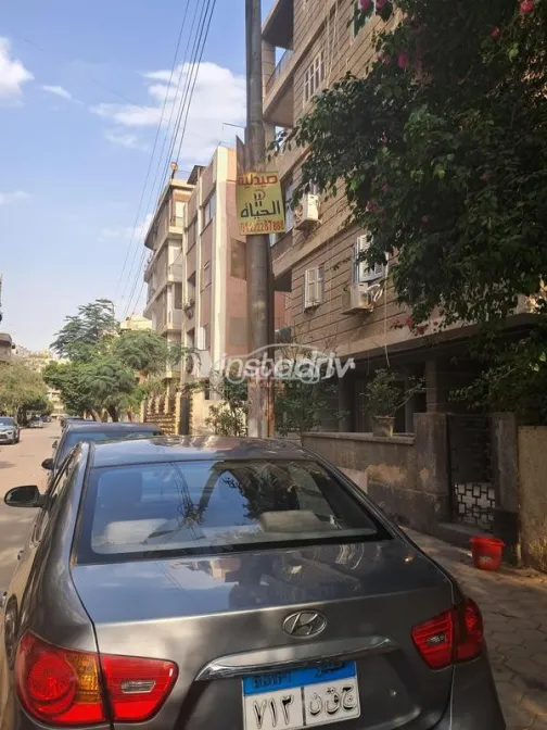 Hyundai Elantra 2010 Gray Used for Sale - 3