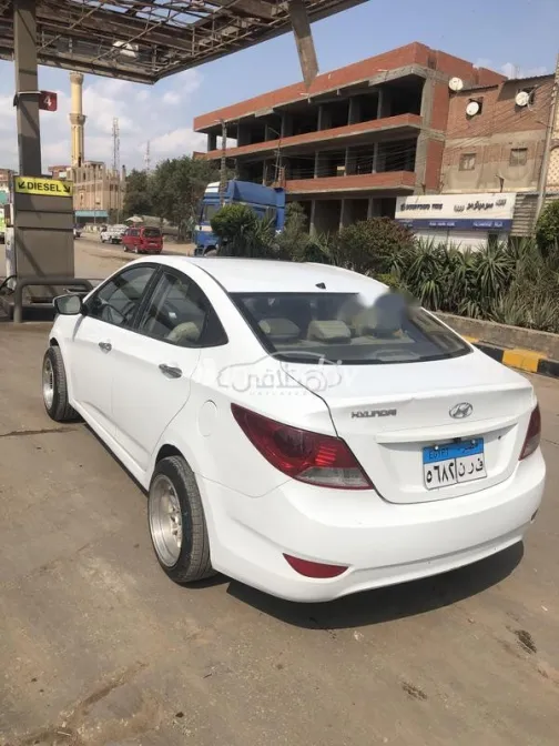 Hyundai Accent RB 2015 White Used for Sale - 3