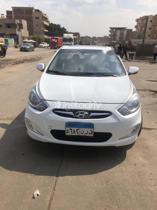 Hyundai Accent RB 2015 White Used for Sale - 4