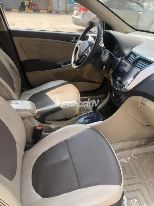 Hyundai Accent RB 2015 White Used for Sale - 8