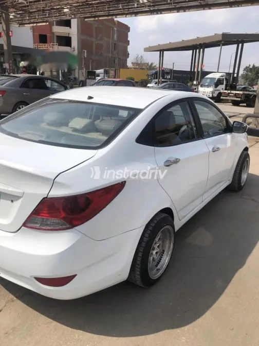 Hyundai Accent RB 2015 White Used for Sale - 9