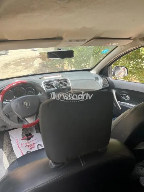 Renault Sandero 2015 Champagne Used for Sale - 5