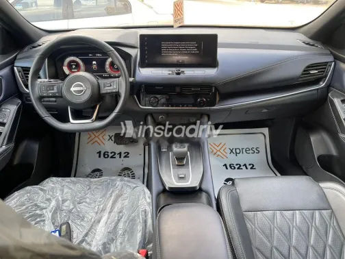 نيسان قشقاي 2025 أبيض مستعملة للبيع - 5