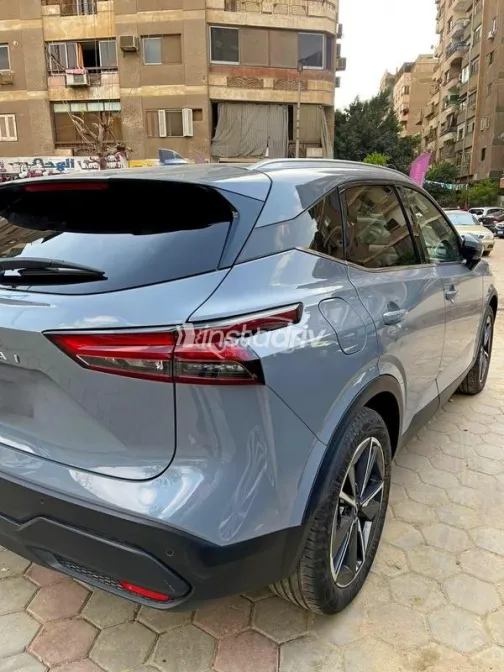 نيسان قشقاي 2025 أبيض مستعملة للبيع - 6