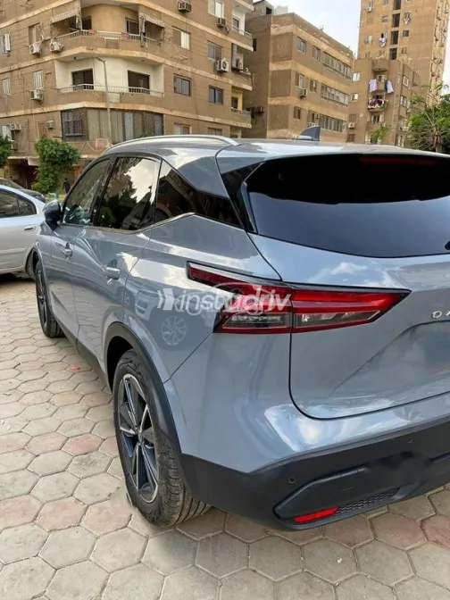 نيسان قشقاي 2025 أبيض مستعملة للبيع - 8