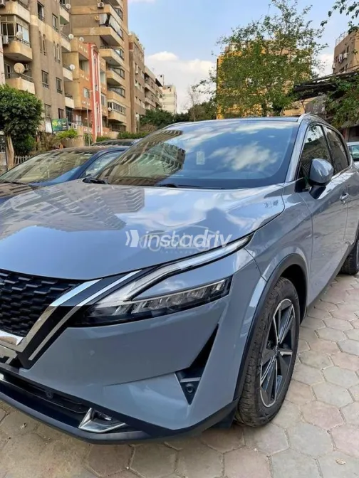 نيسان قشقاي 2025 أبيض مستعملة للبيع - 9