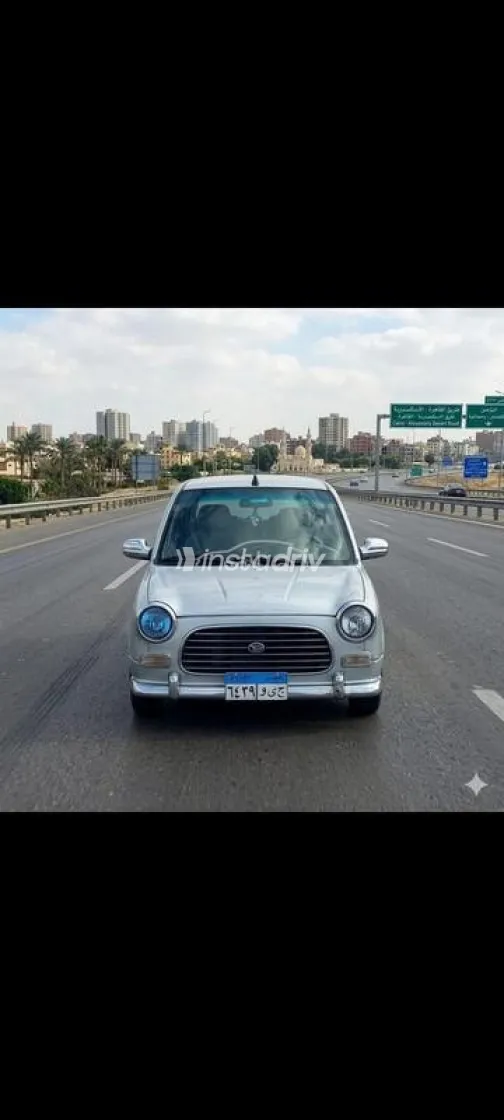 دايهاتسو ميرا 2000 رمادي مستعملة للبيع - 2